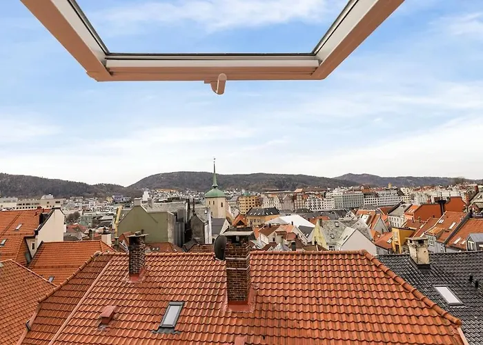 Det Lille Rode Huset Ved Floibanen ヴィラ